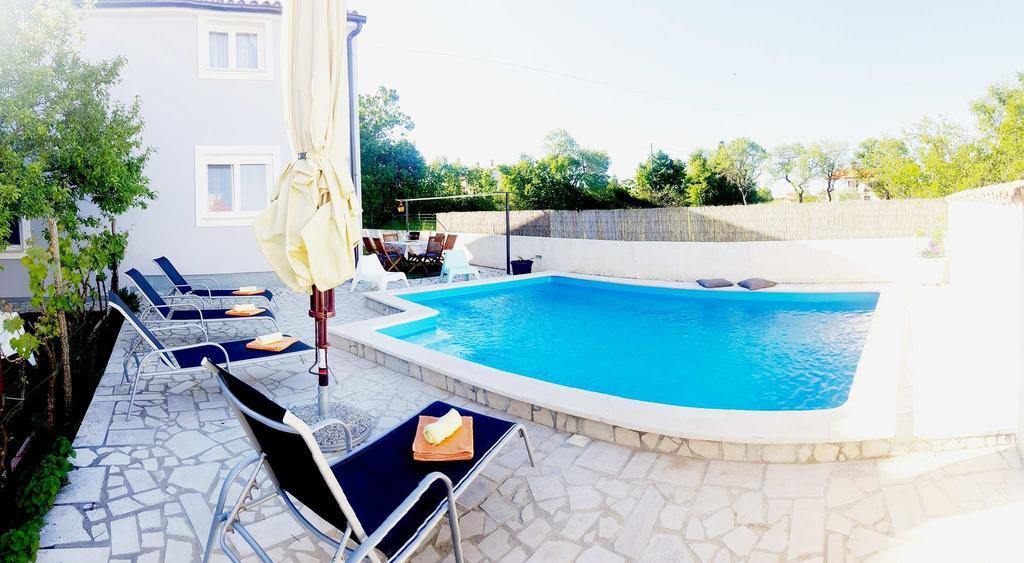 Guest House Ilic Loborika Dış mekan fotoğraf