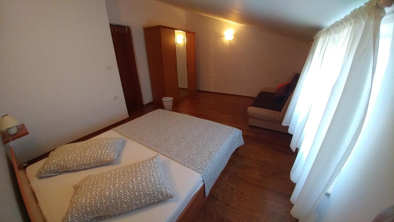 Guest House Ilic Loborika Dış mekan fotoğraf